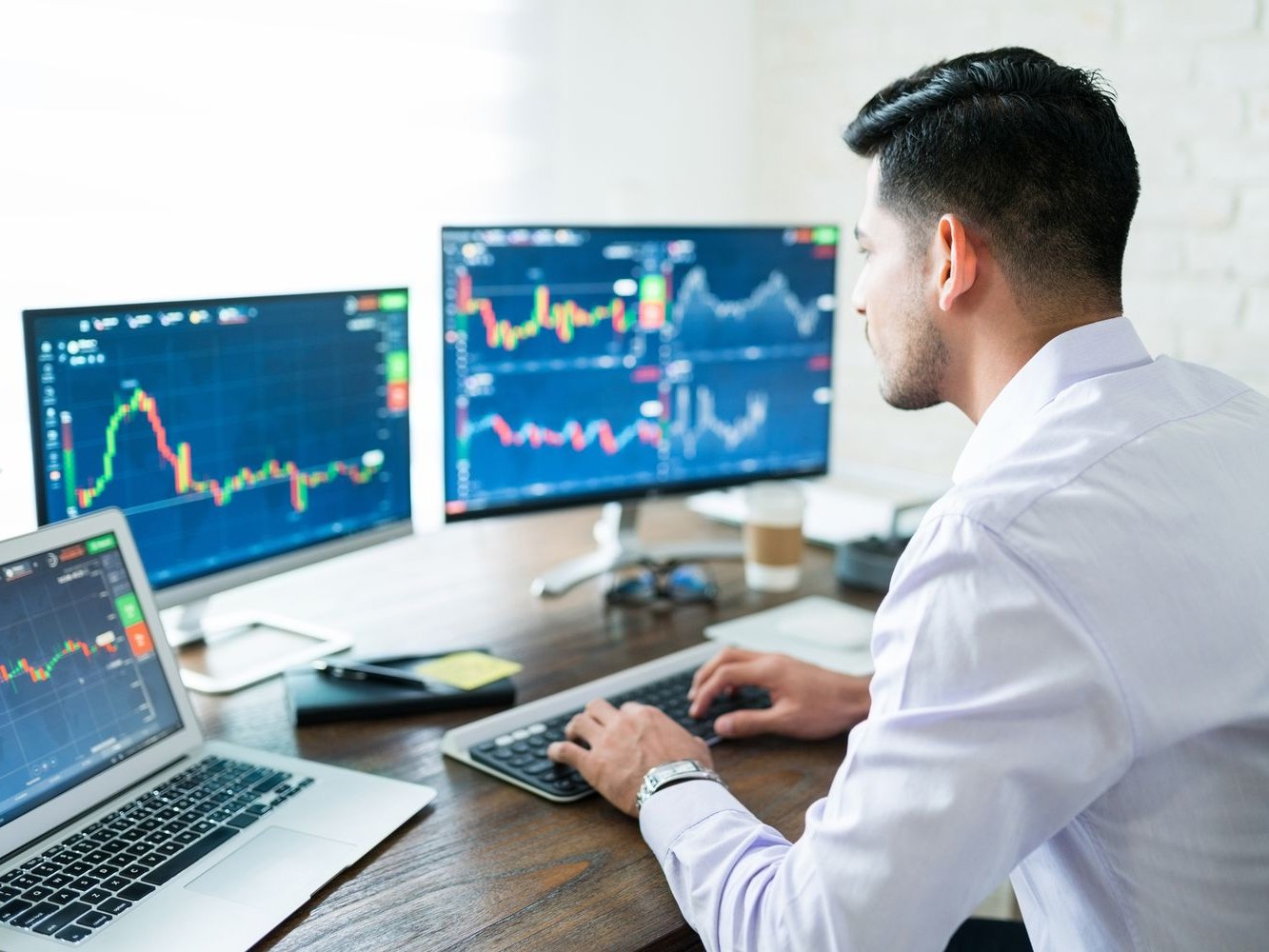 person trading - Day Trading Micro Futures
